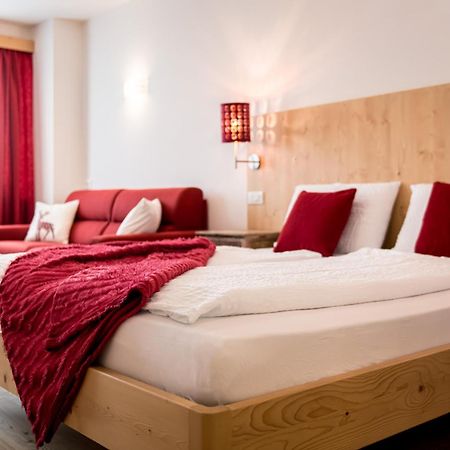 Am Schloss Guest House Brunico Esterno foto