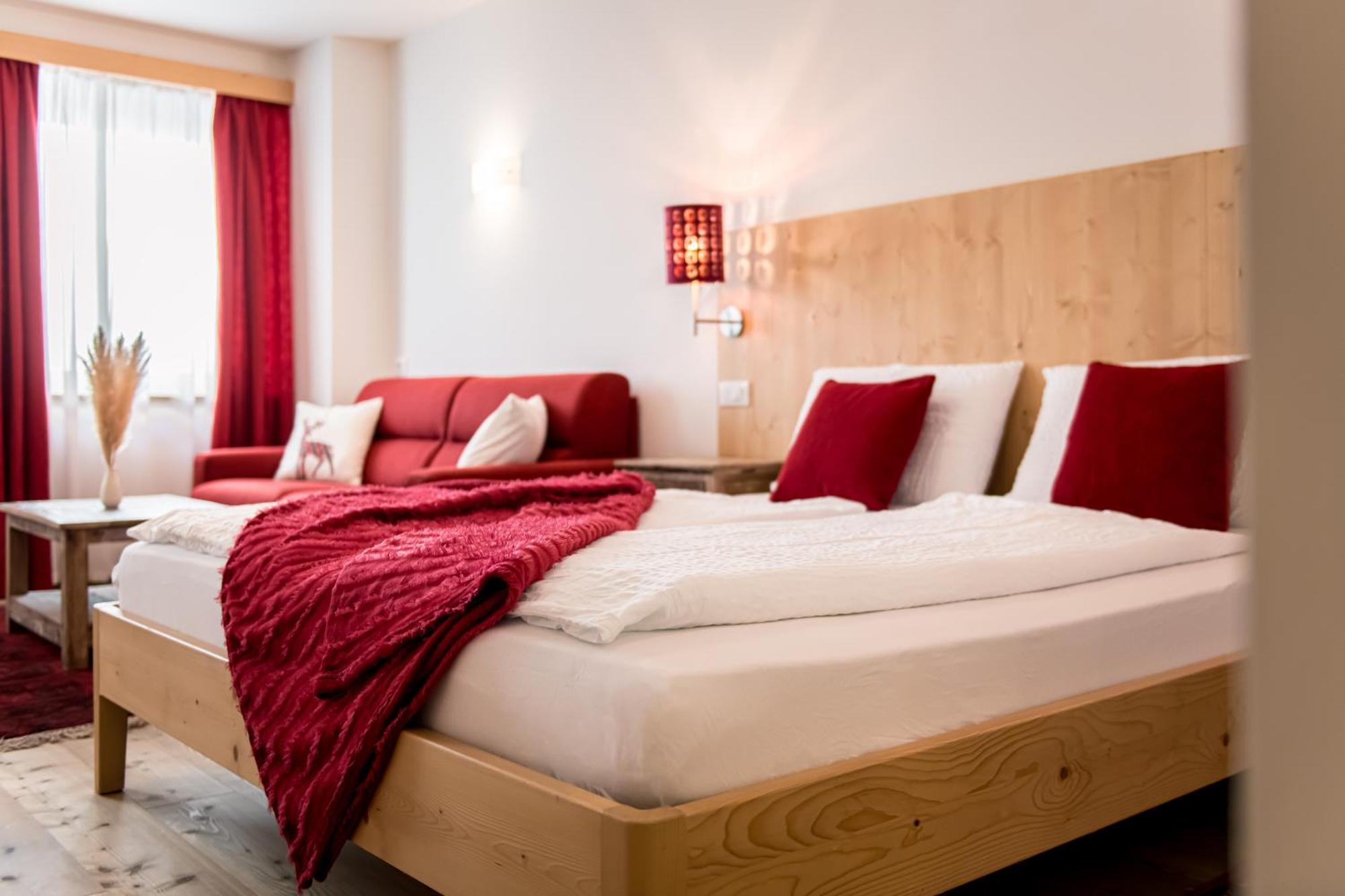 Am Schloss Guest House Brunico Esterno foto